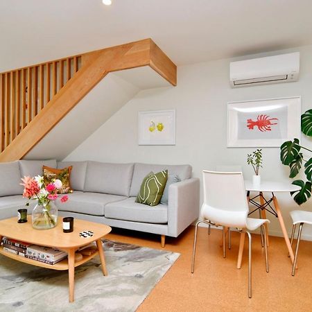 Urban Escape Addington Townhouse Walk To Stadium & Cafes 크라이스트처치 외부 사진
